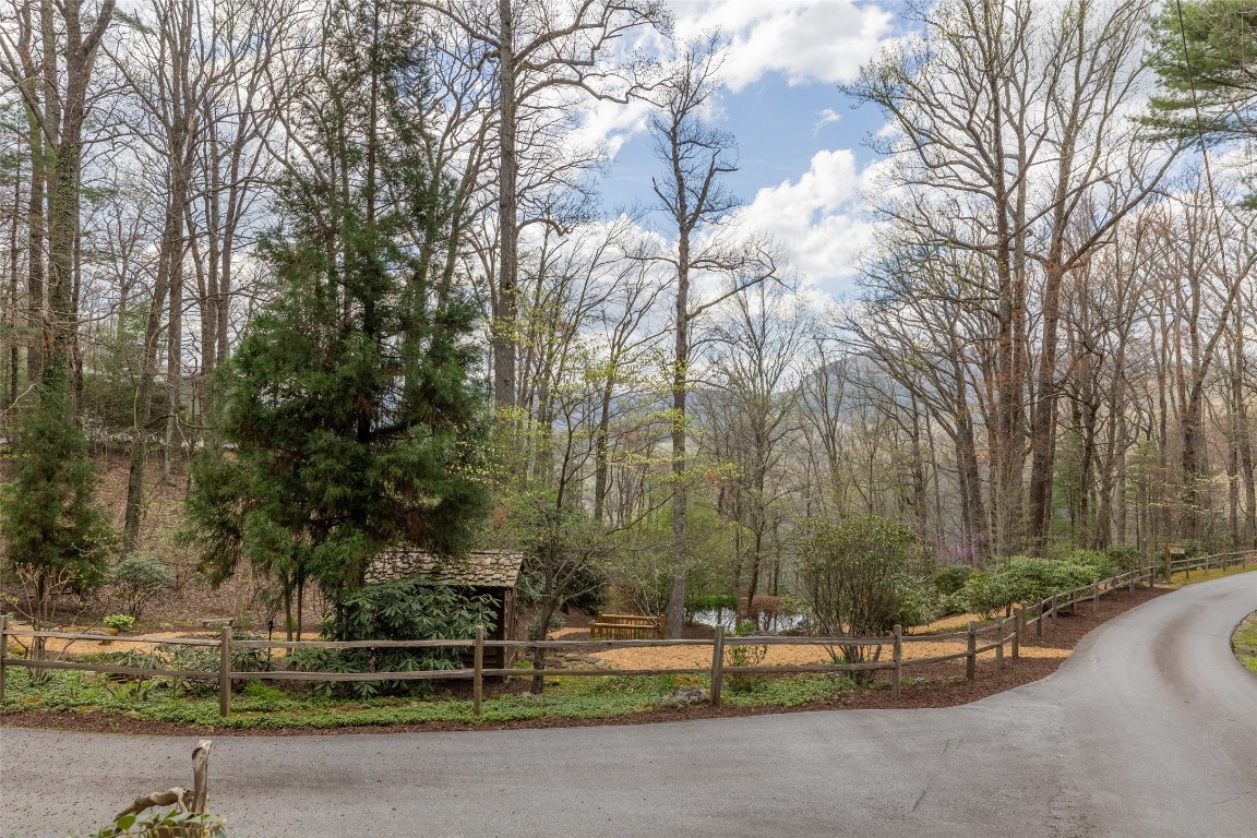 141 Big View Drive