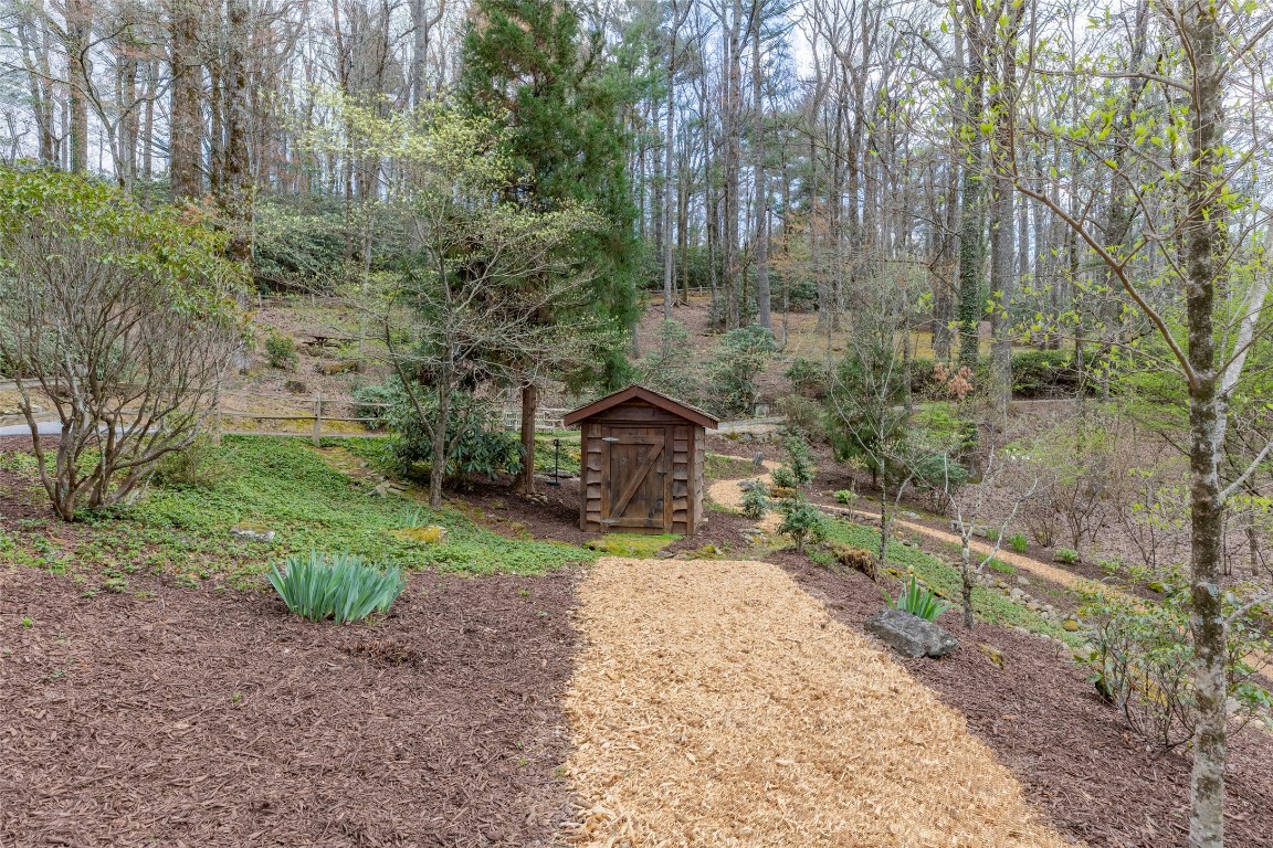 141 Big View Drive