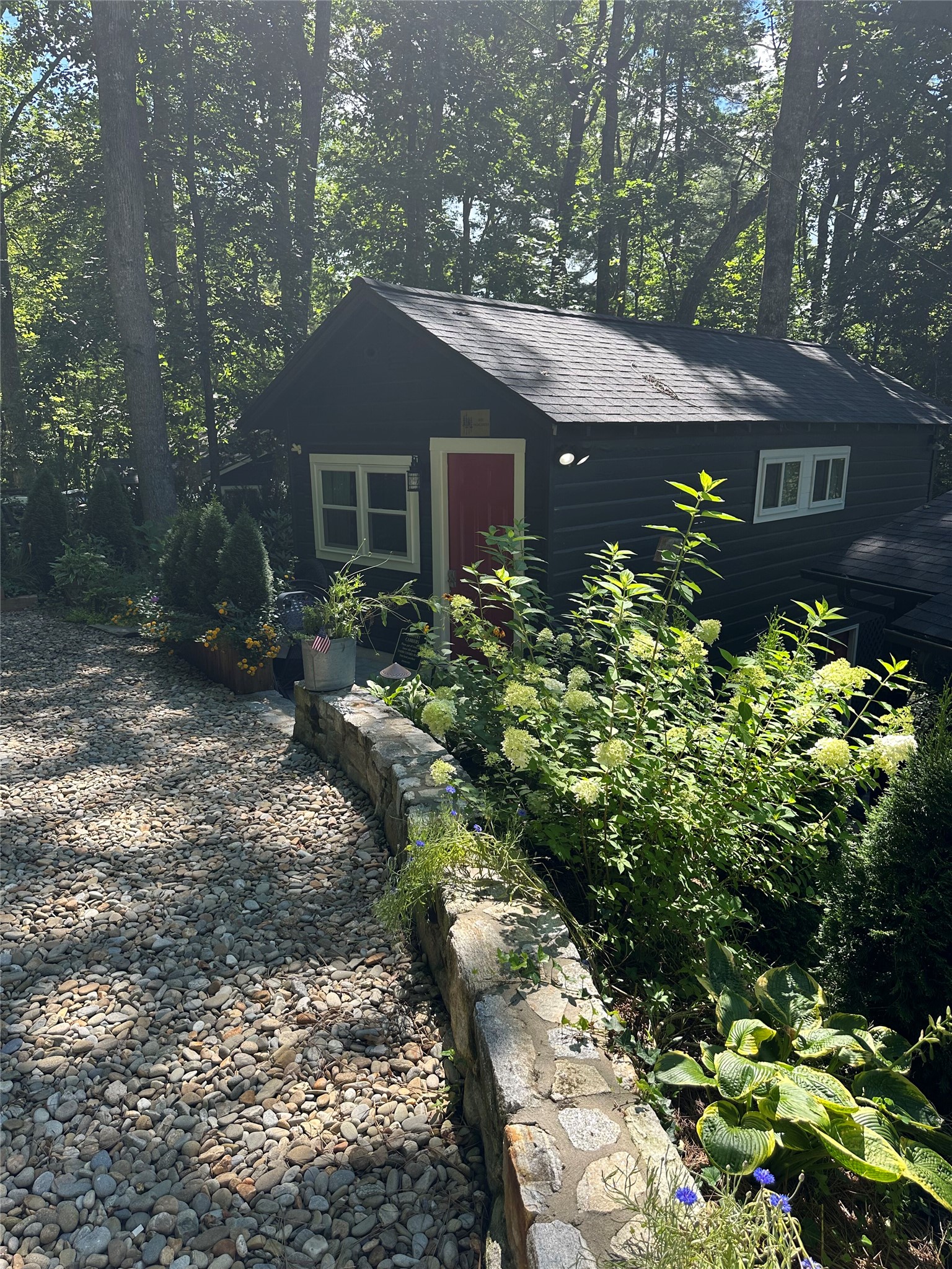 733 Wyanoak Road