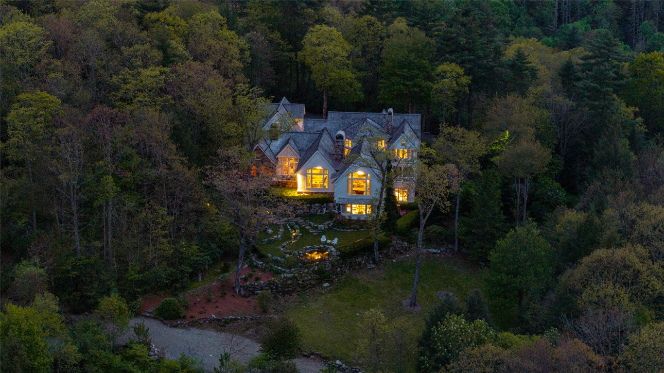 1877 Bowery Road