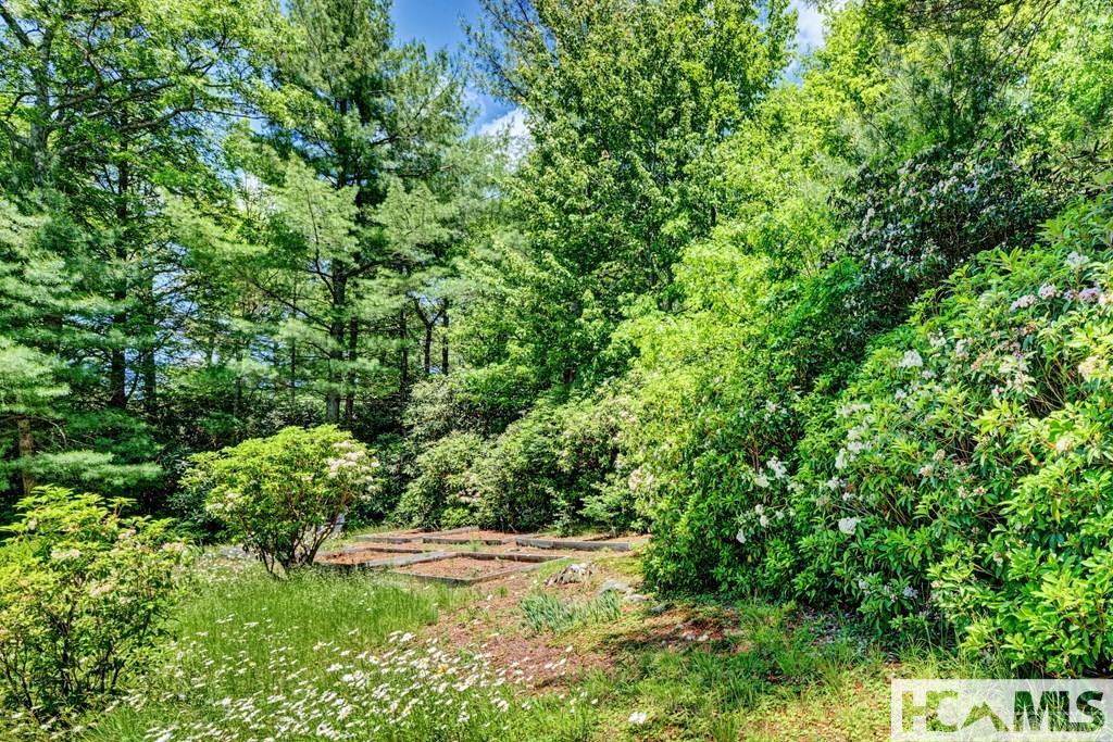 801 Split Rail Row