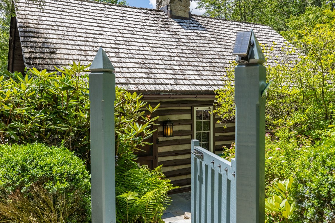 150 Cullasaja Drive