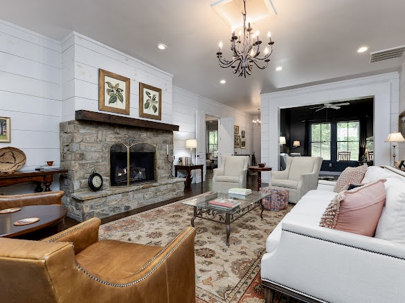 11 Feldspar Lane