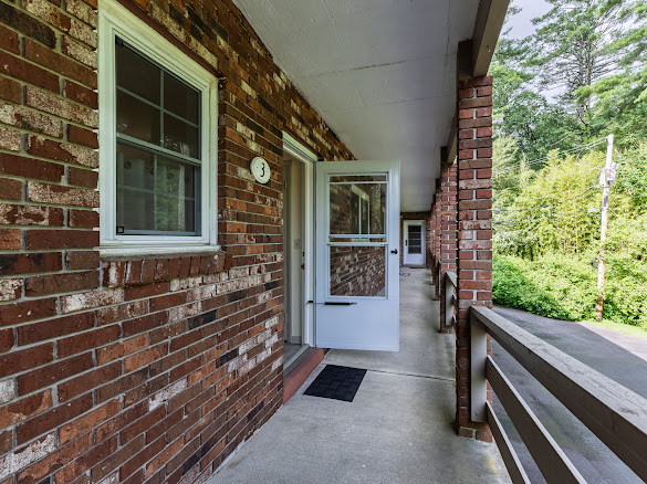 740 Horse Cove Road 3