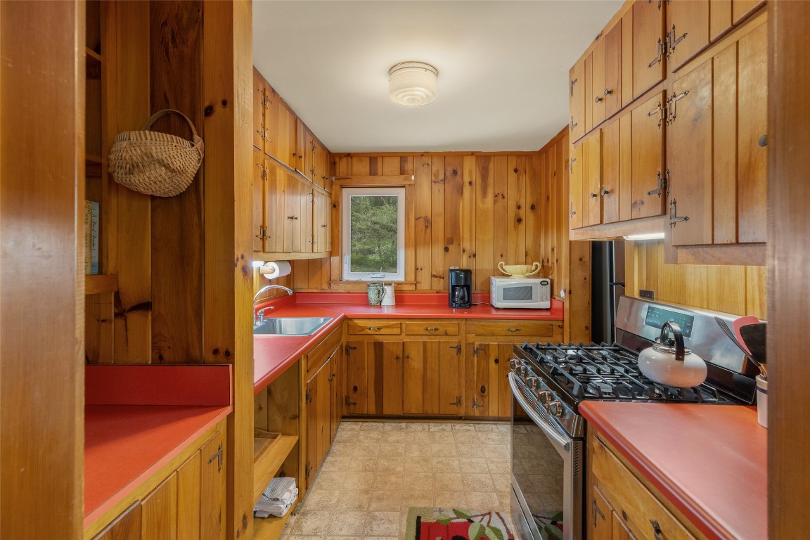 315 Rolling Acres Drive