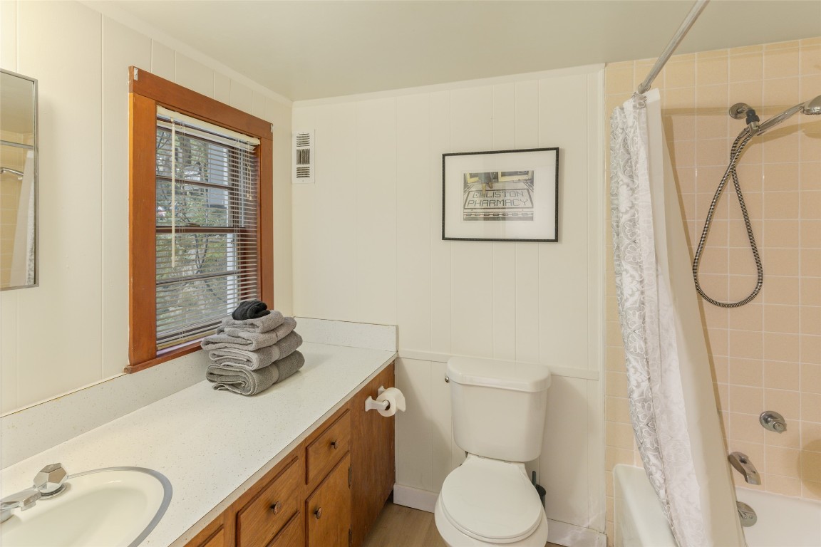 315 Rolling Acres Drive