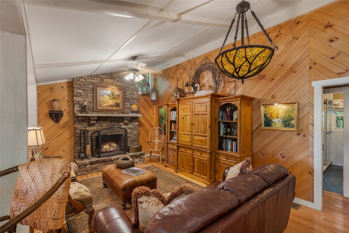 1405 Clear Creek Road