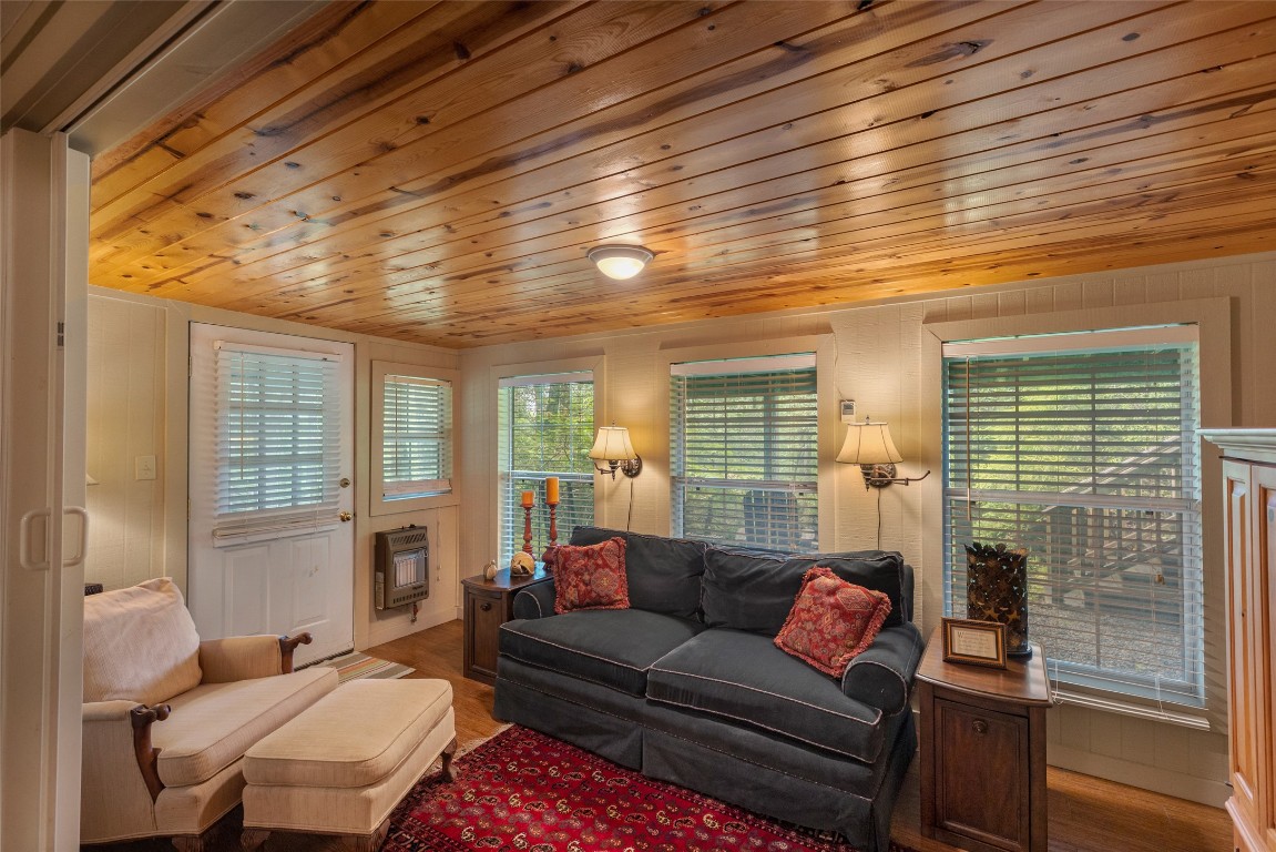 1405 Clear Creek Road