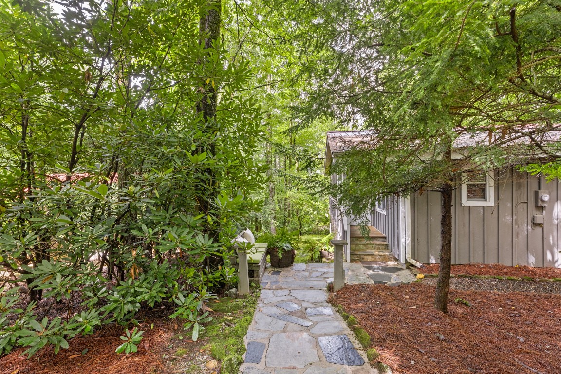 1405 Clear Creek Road