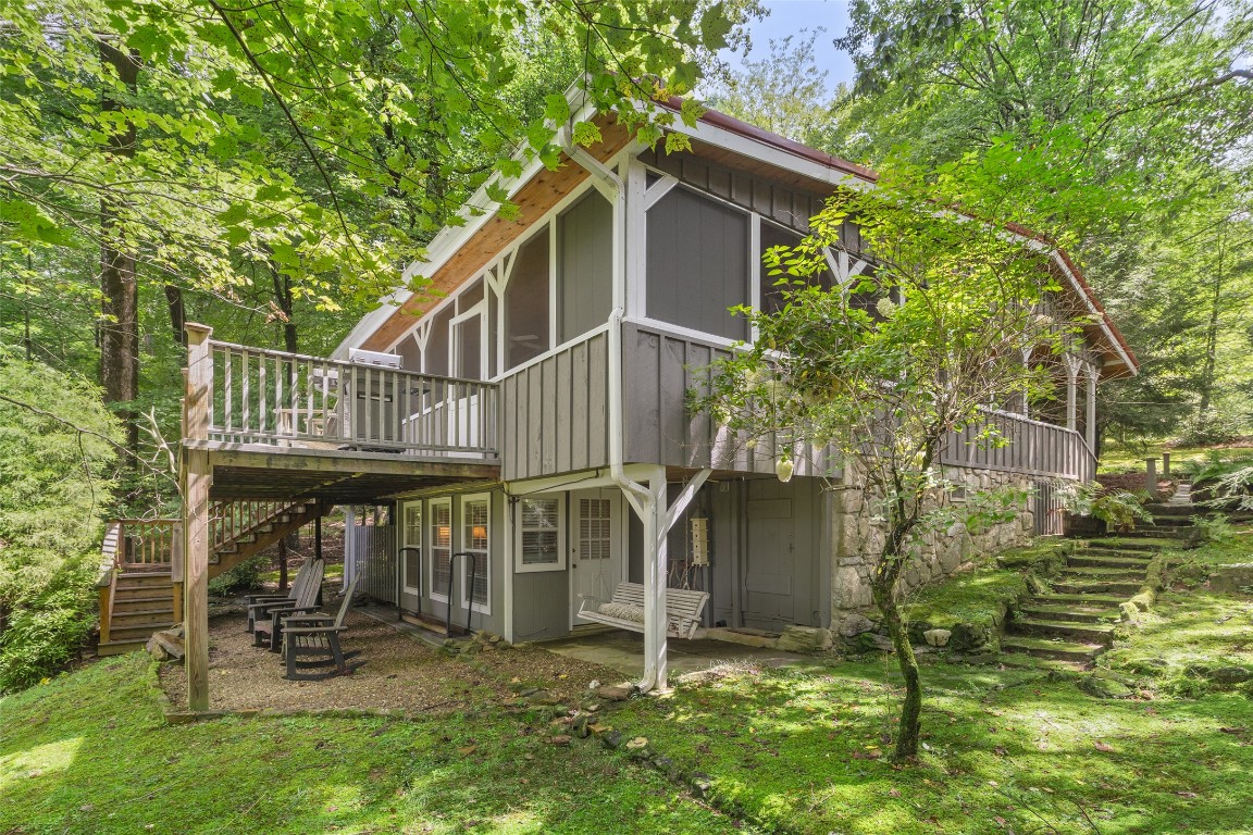 1405 Clear Creek Road