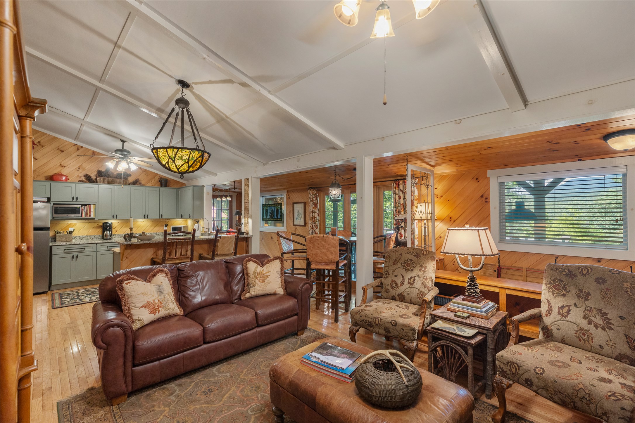 1405 Clear Creek Road