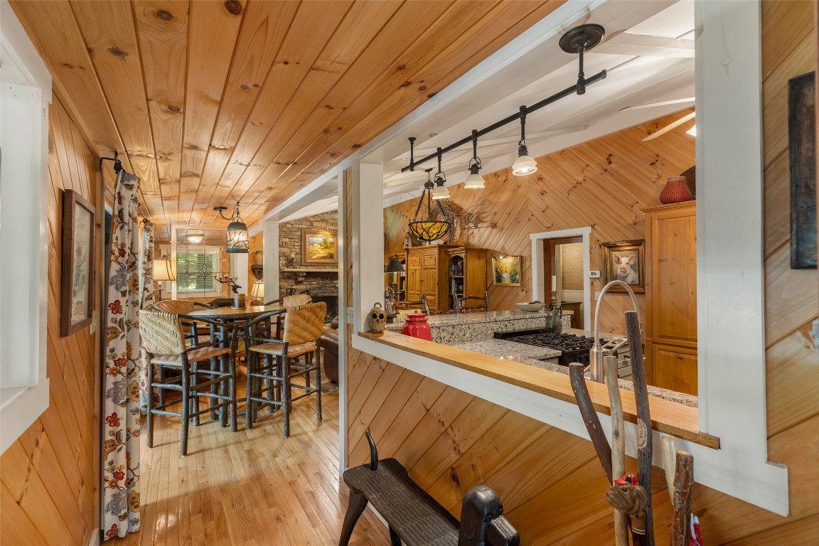 1405 Clear Creek Road