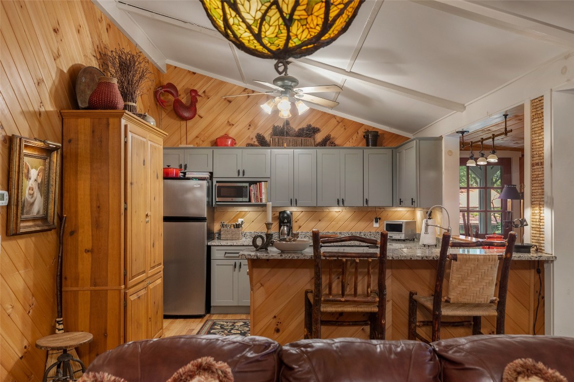 1405 Clear Creek Road