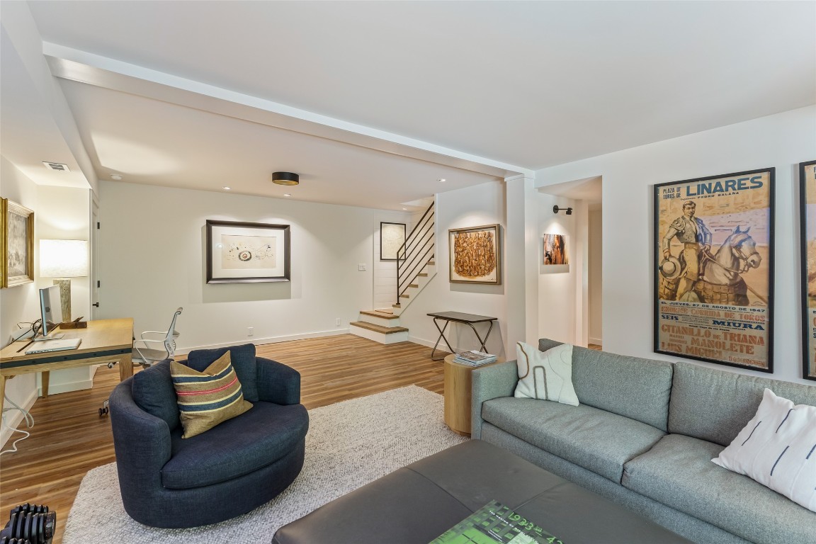 42 W Black Rock Circle