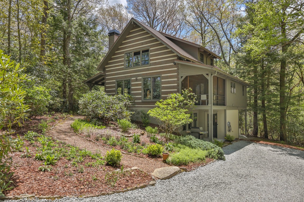 42 W Black Rock Circle