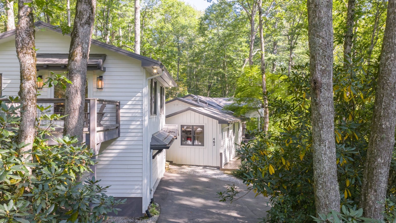 462 Mirror Lake Road