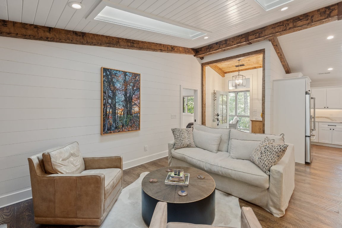 462 Mirror Lake Road