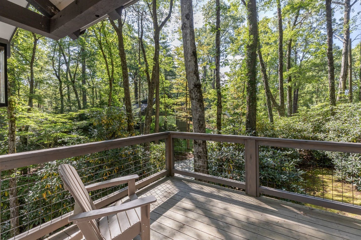 462 Mirror Lake Road