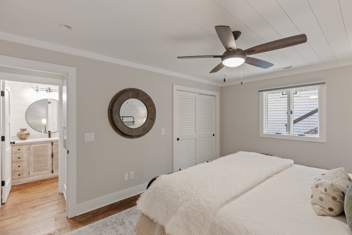 462 Mirror Lake Road