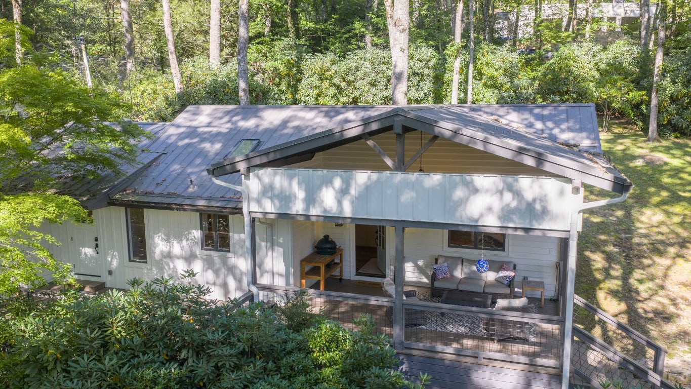 462 Mirror Lake Road