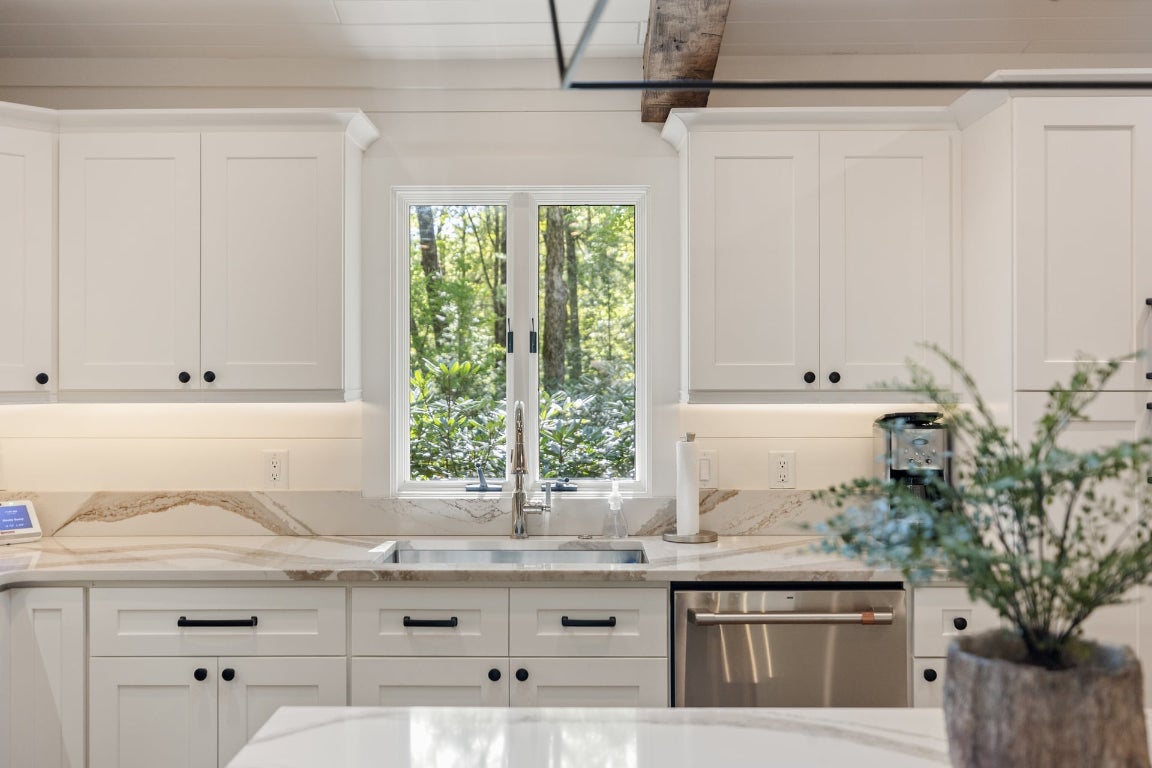 462 Mirror Lake Road