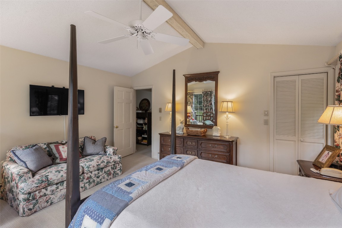 83 Hummingbird Circle