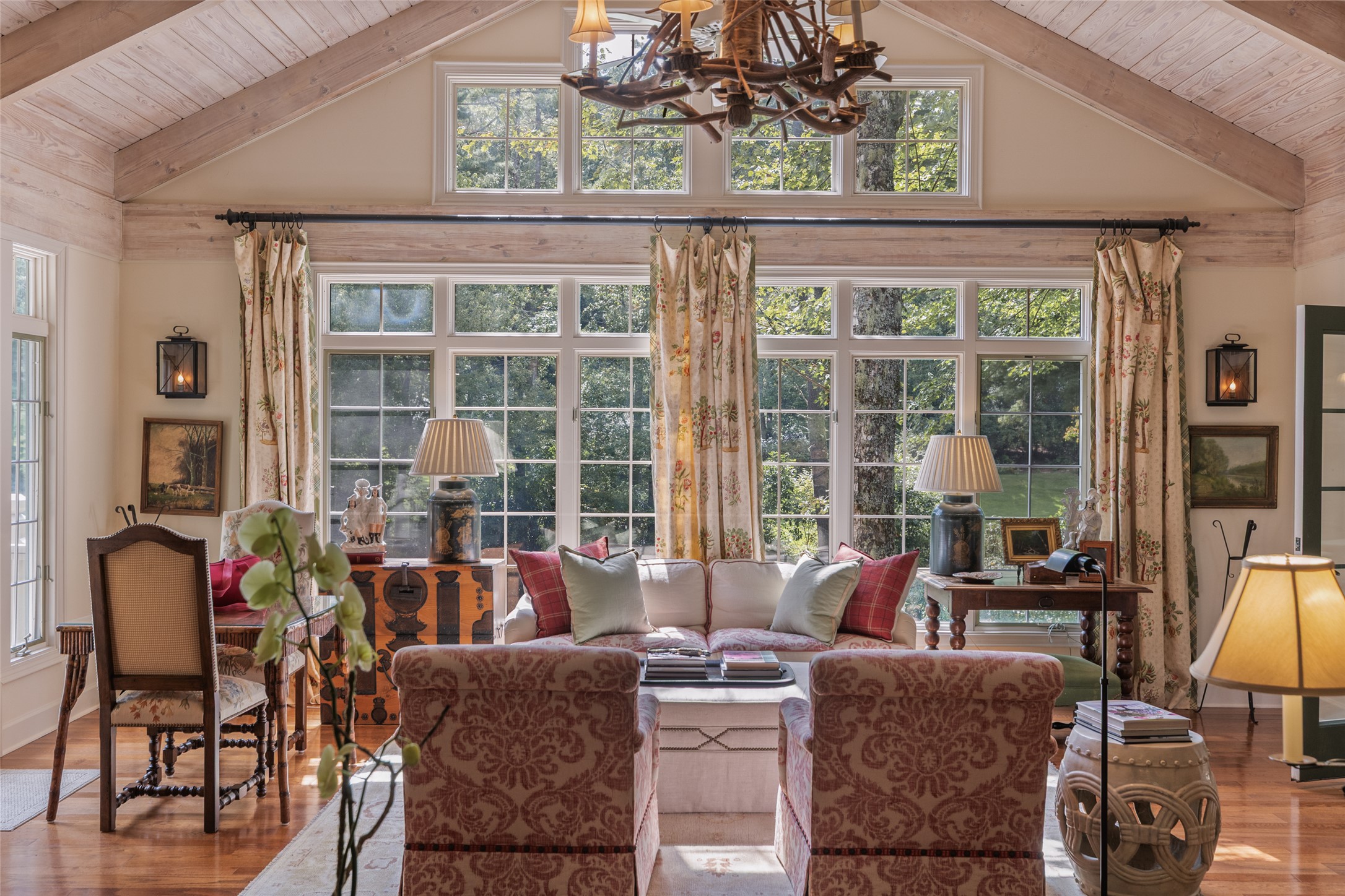 83 Hummingbird Circle