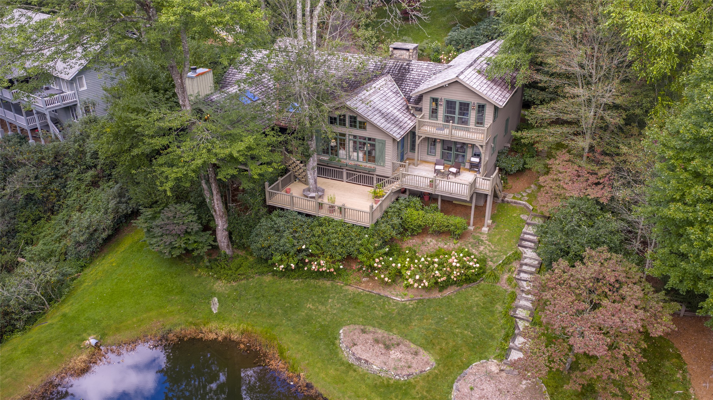 83 Hummingbird Circle