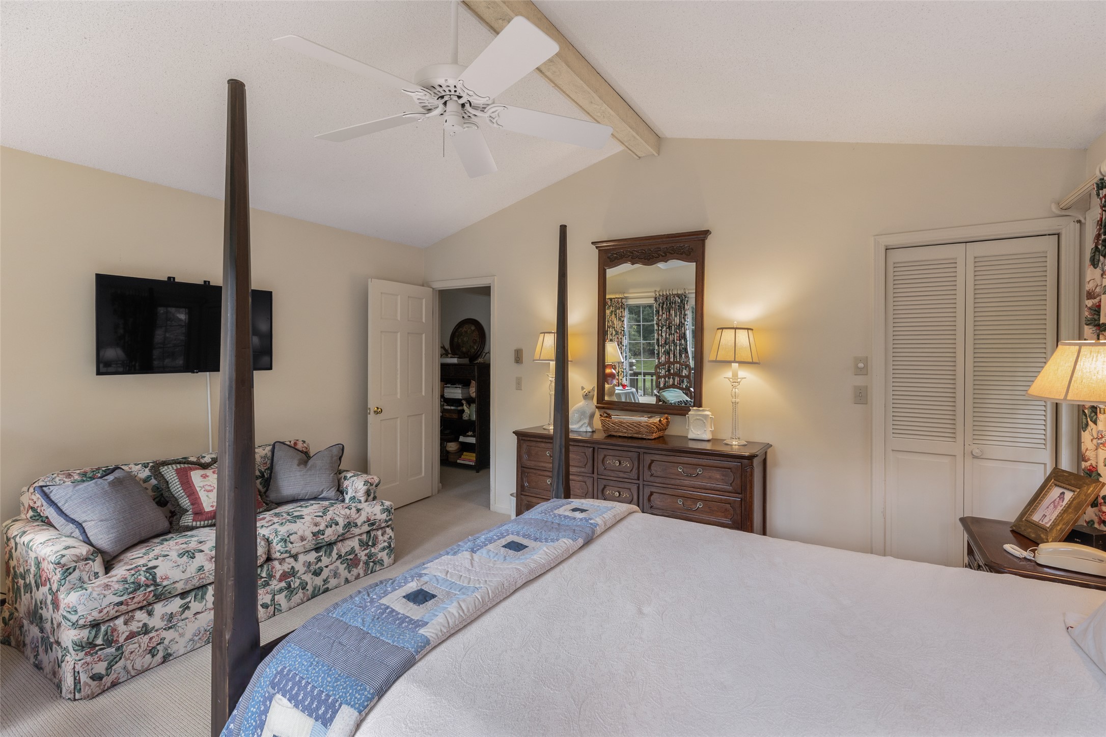 83 Hummingbird Circle