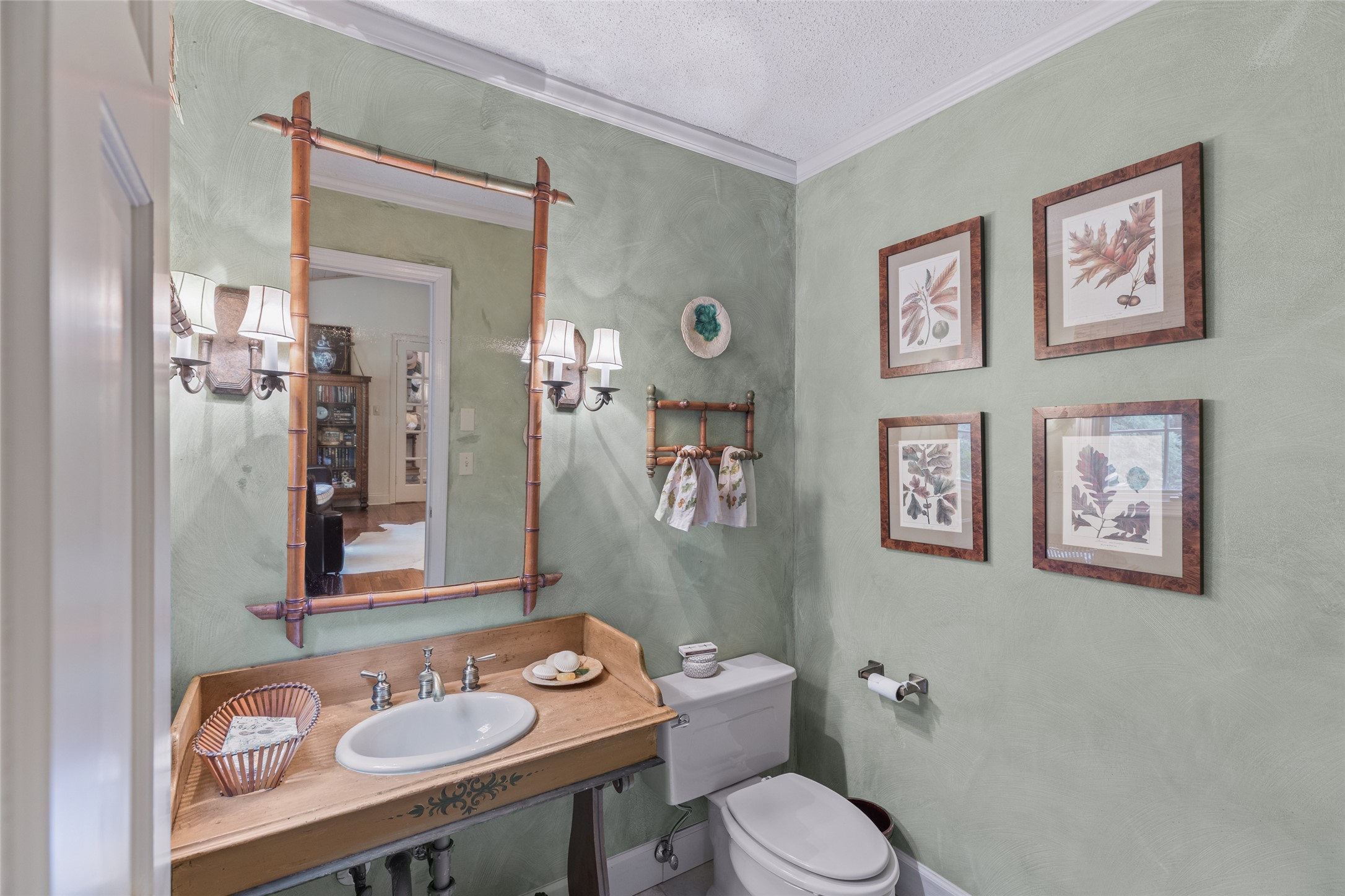 83 Hummingbird Circle