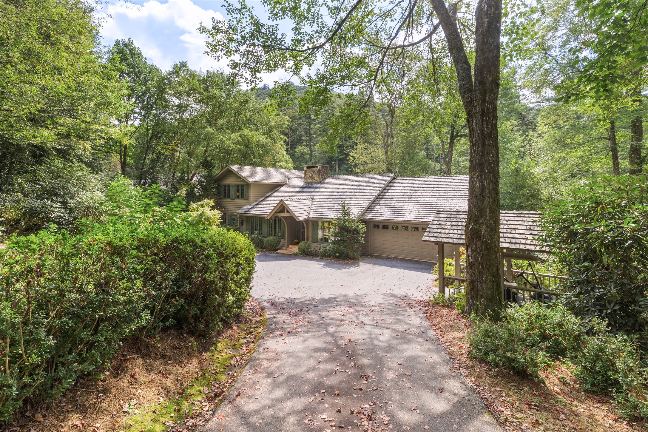 83 Hummingbird Circle