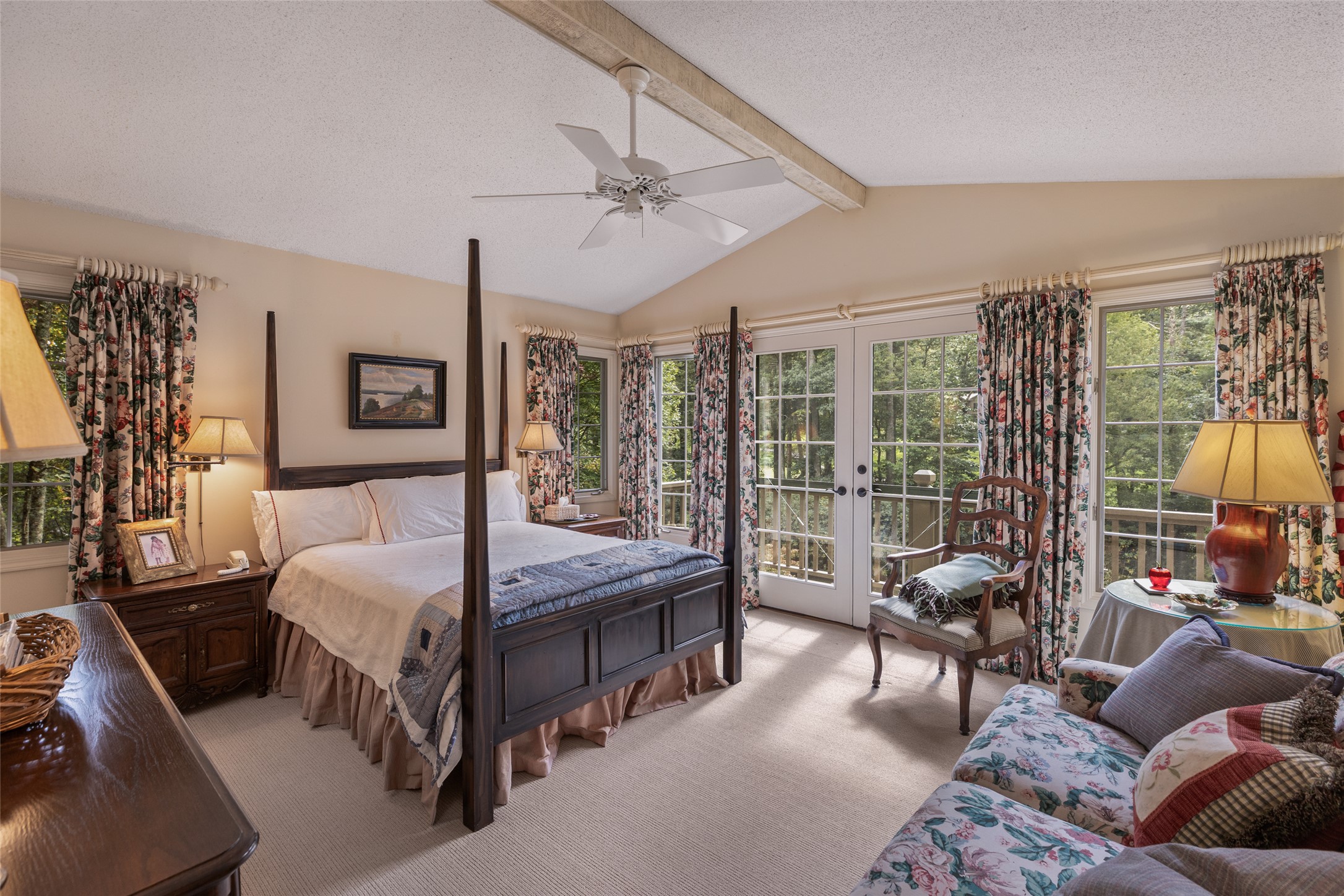 83 Hummingbird Circle