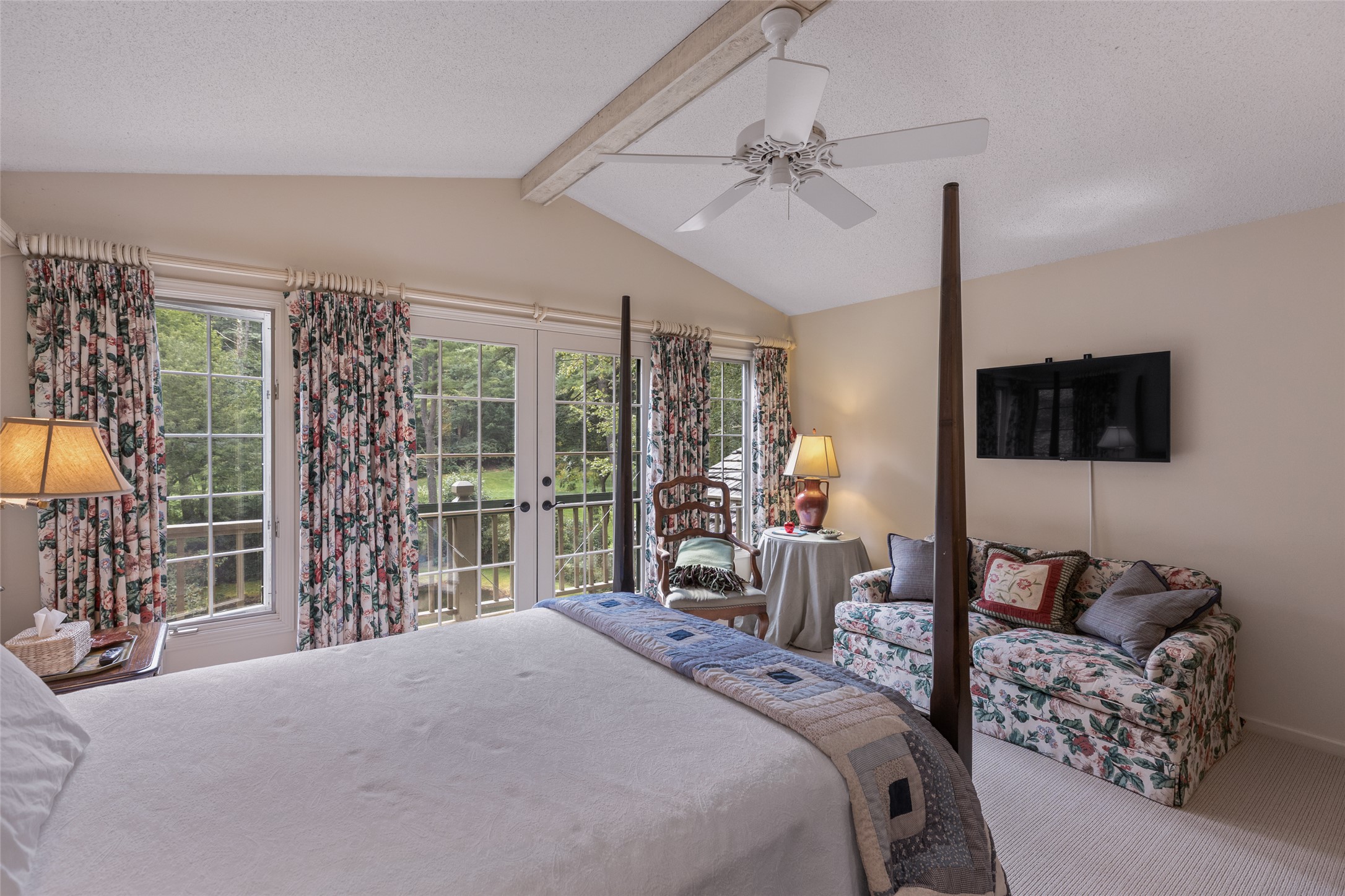 83 Hummingbird Circle