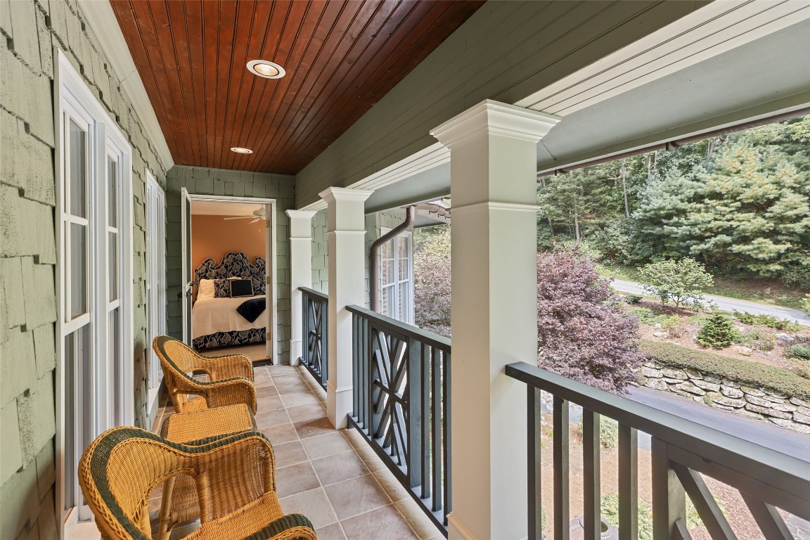 250 N Big Bear Pen Road