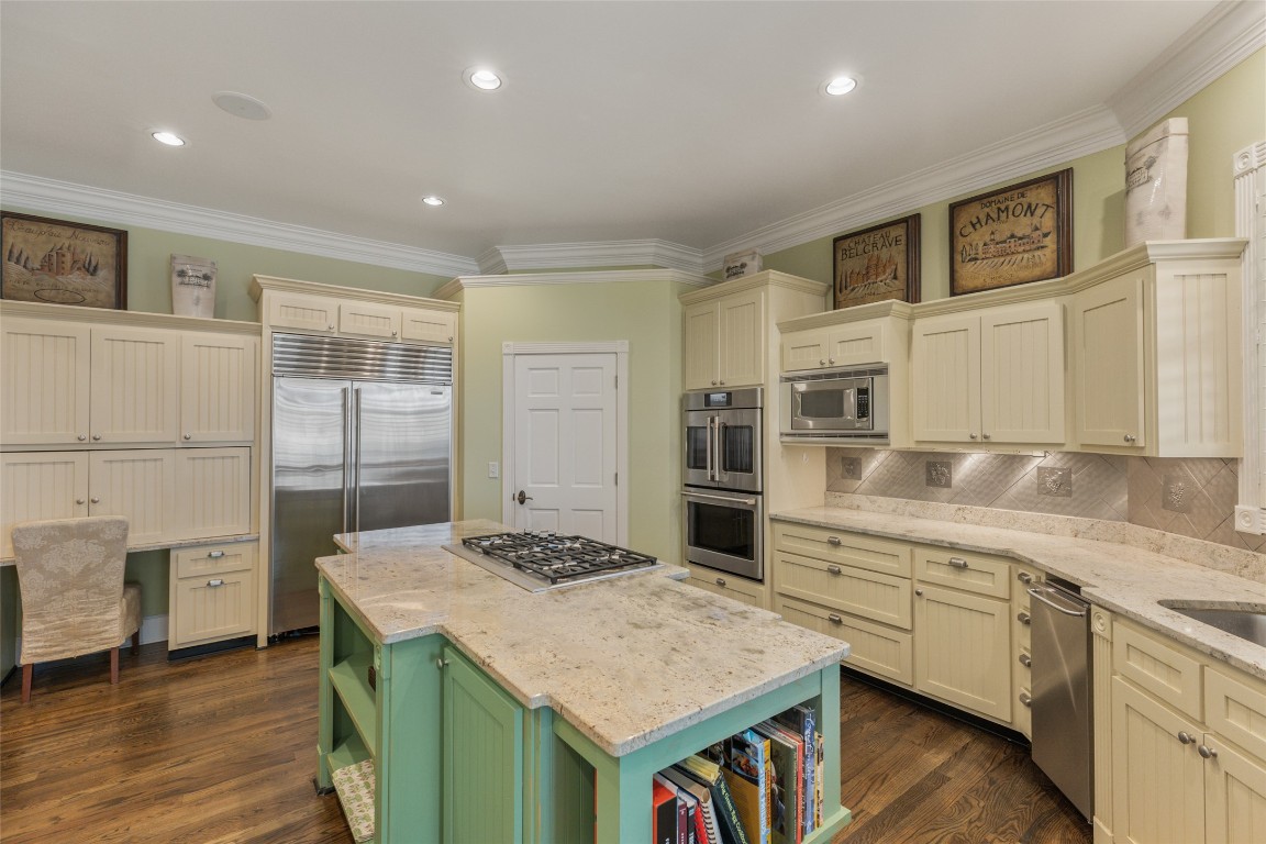 250 N Big Bear Pen Road