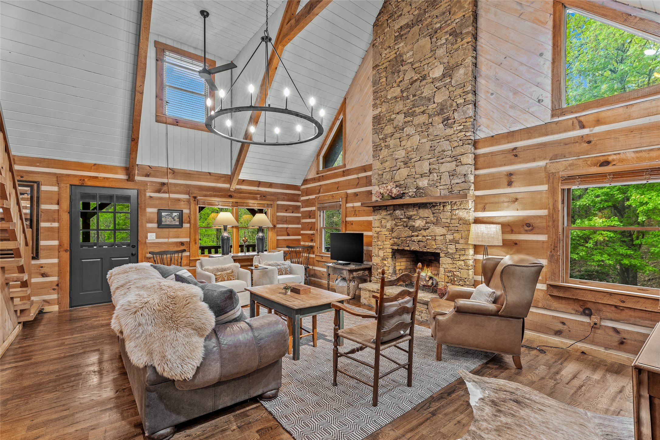 187 Papaw Lane