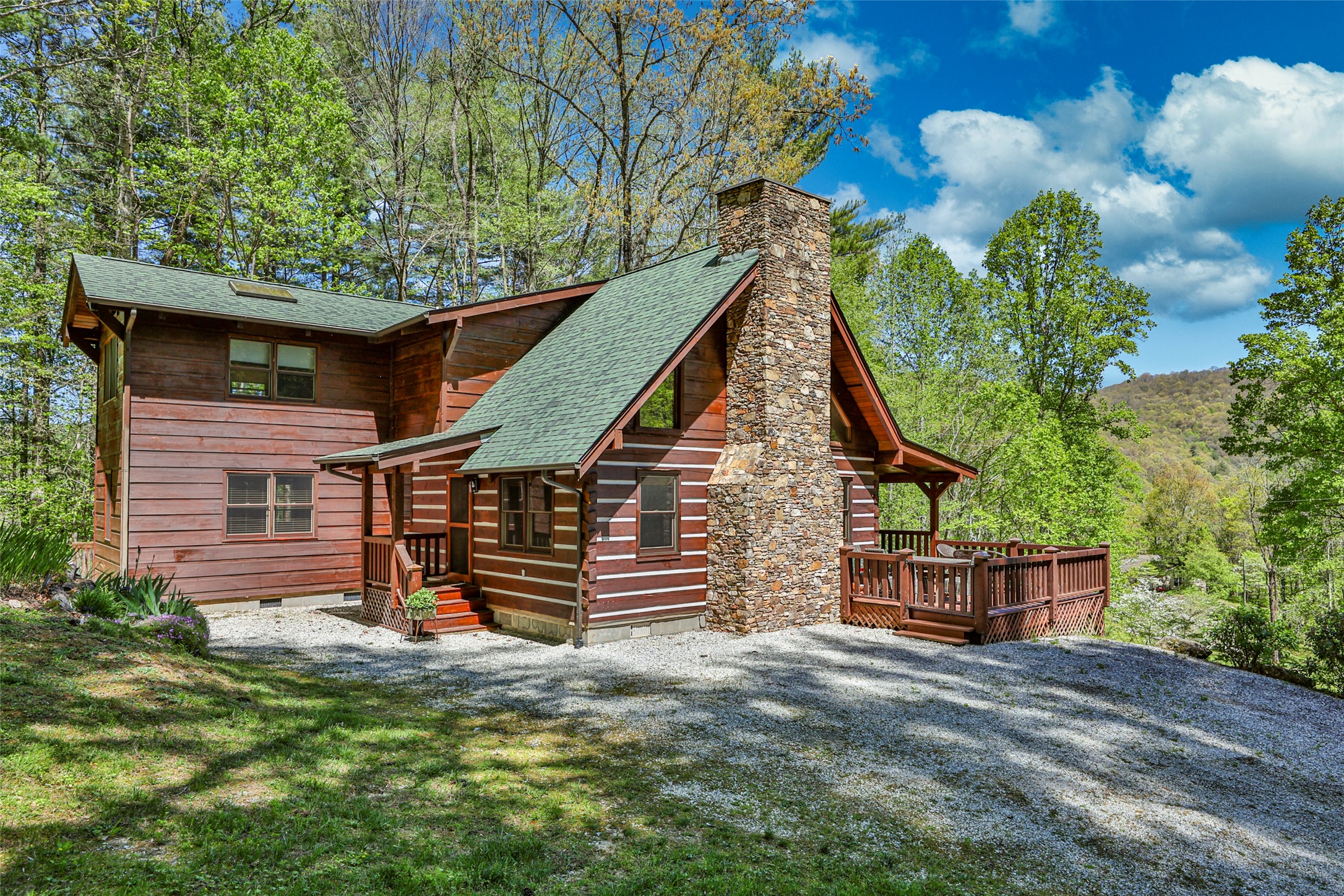 187 Papaw Lane