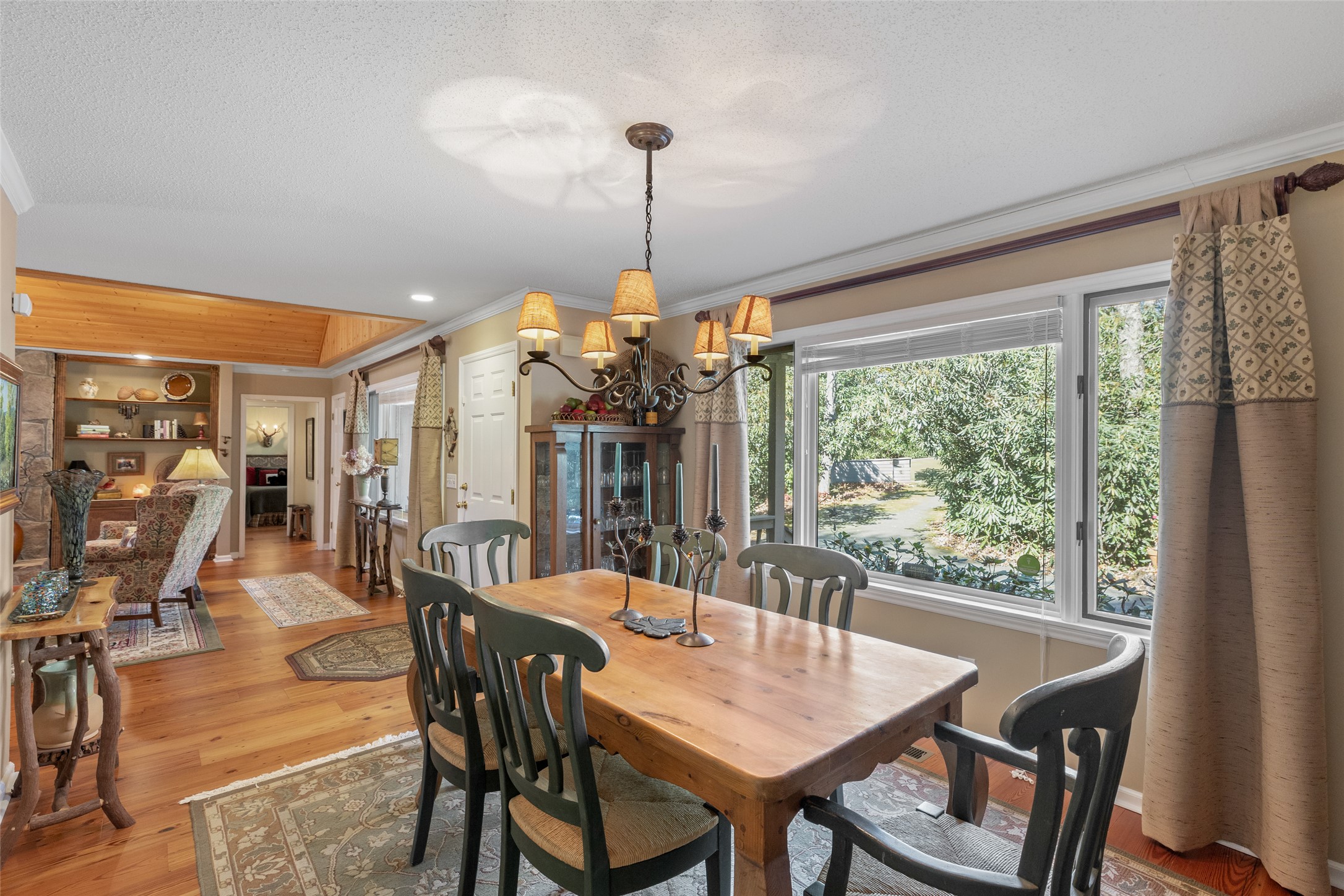 371 Dixon Drive