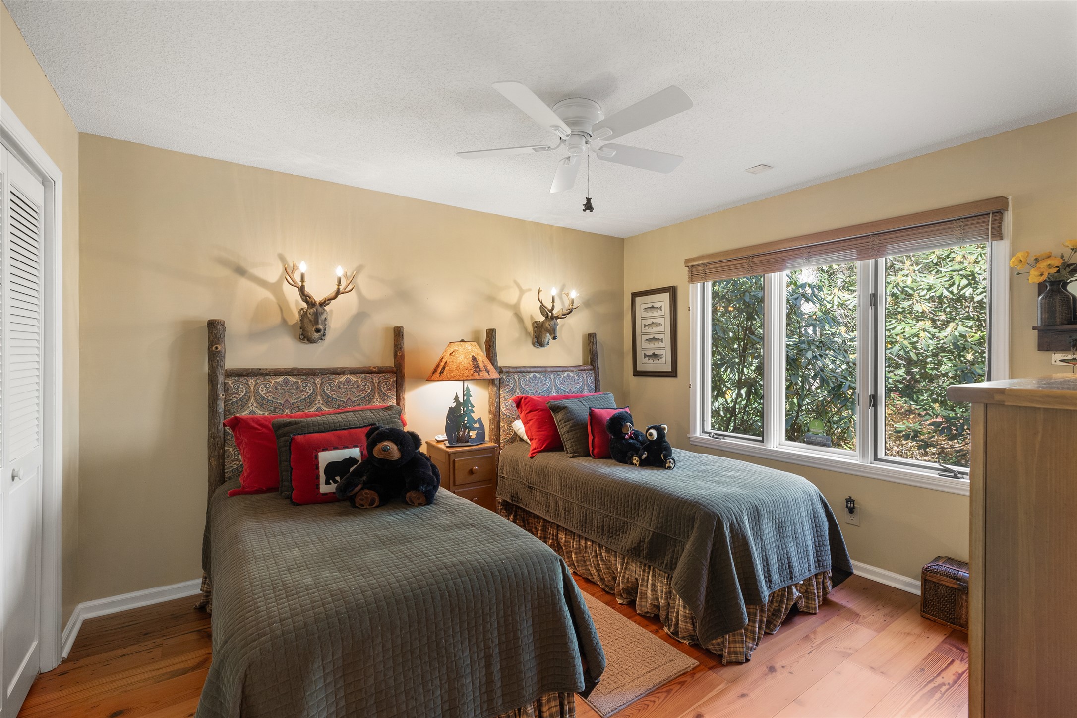 371 Dixon Drive