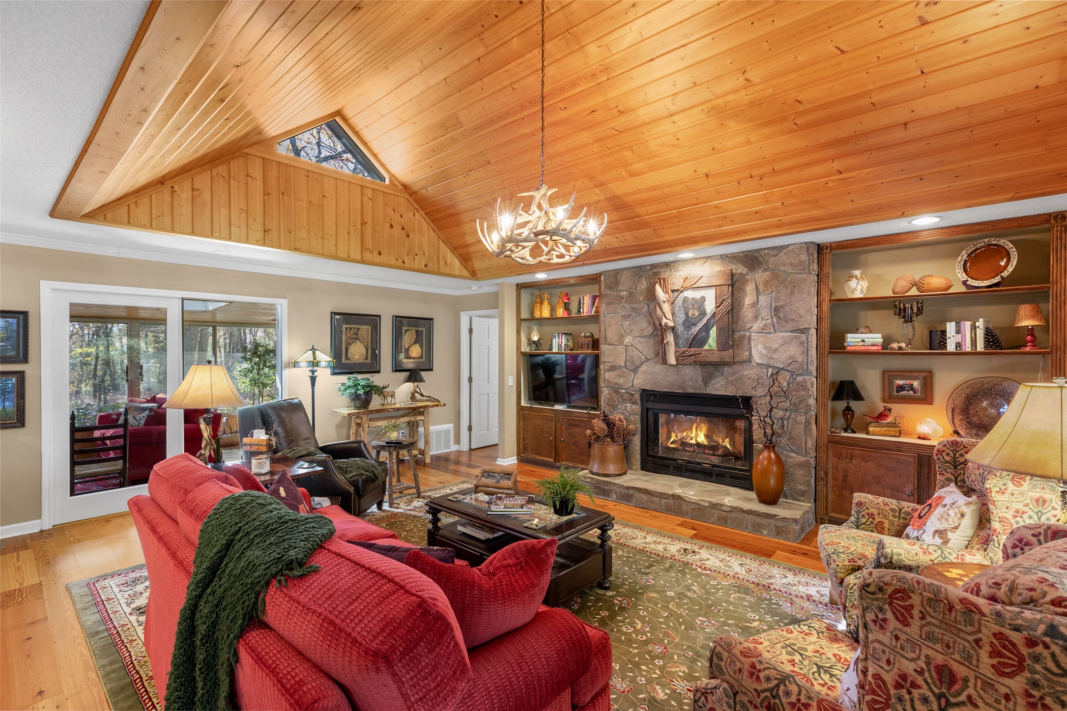 371 Dixon Drive