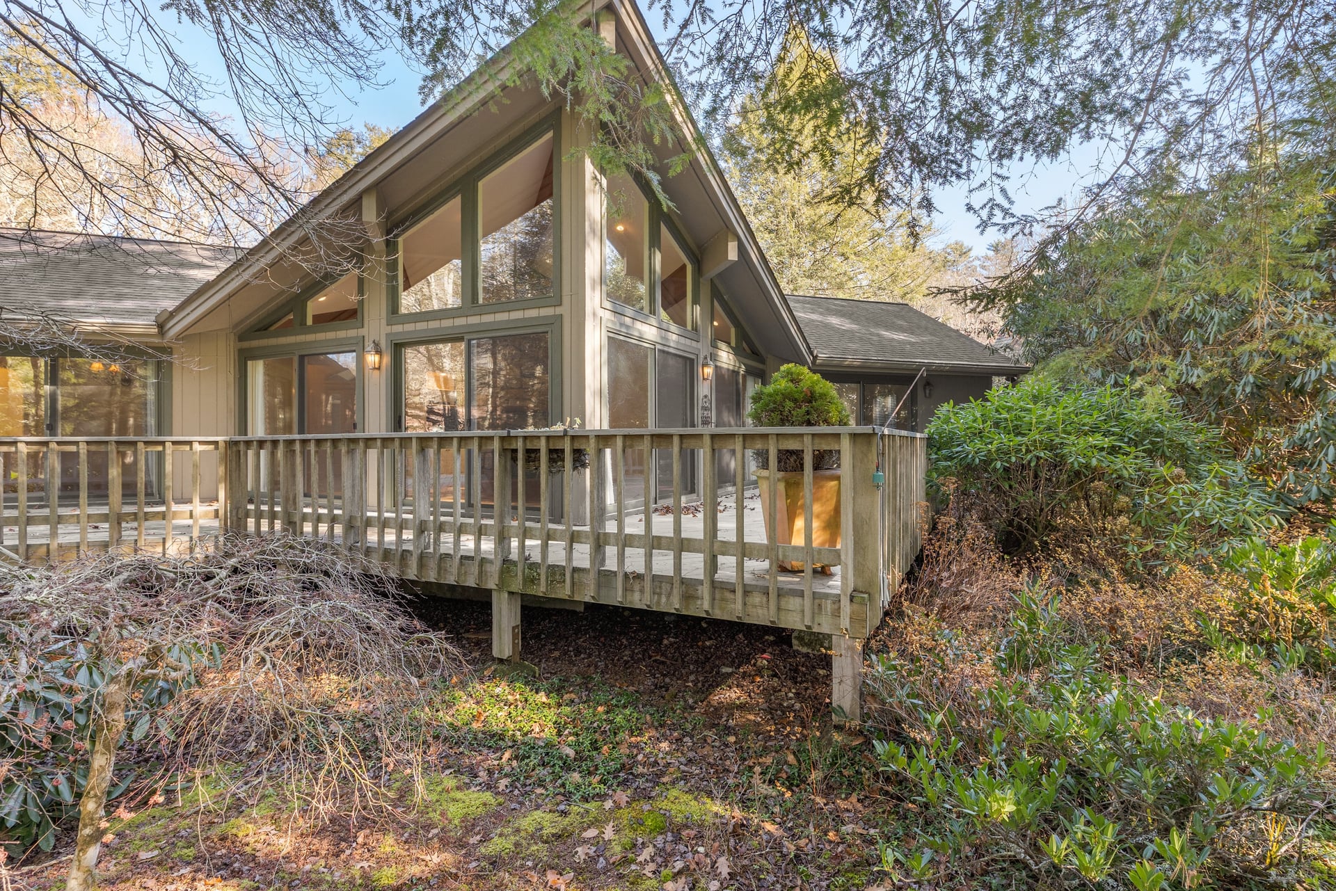 312 Pipers Court