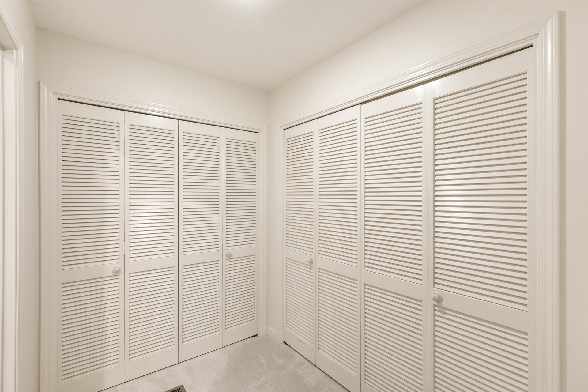 312 Pipers Court