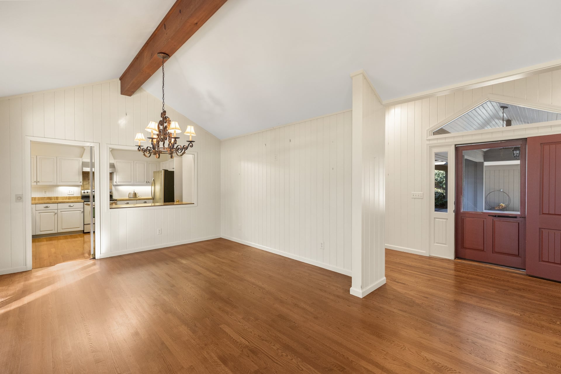 312 Pipers Court