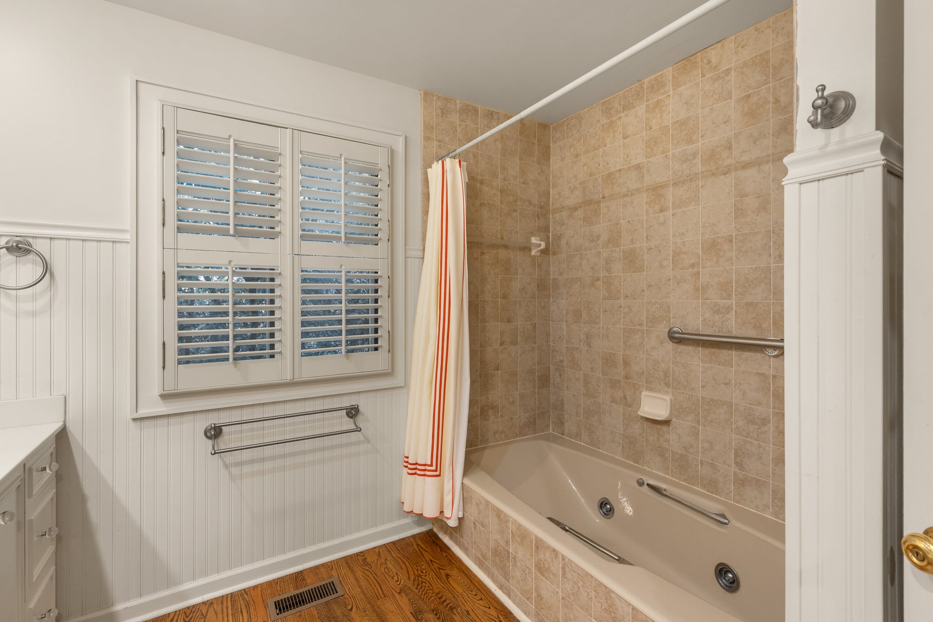 312 Pipers Court