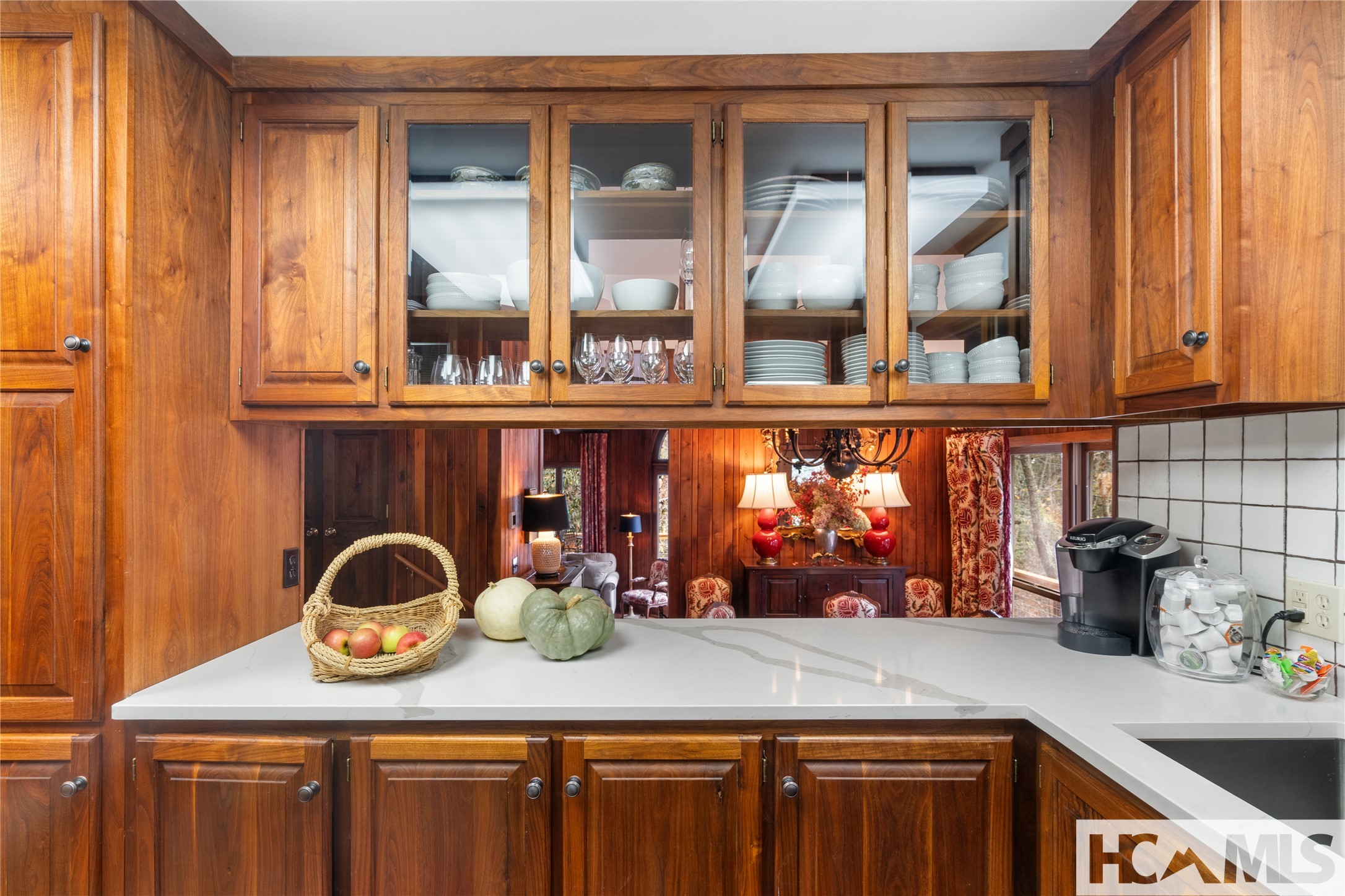 711 Flat Mountain Road