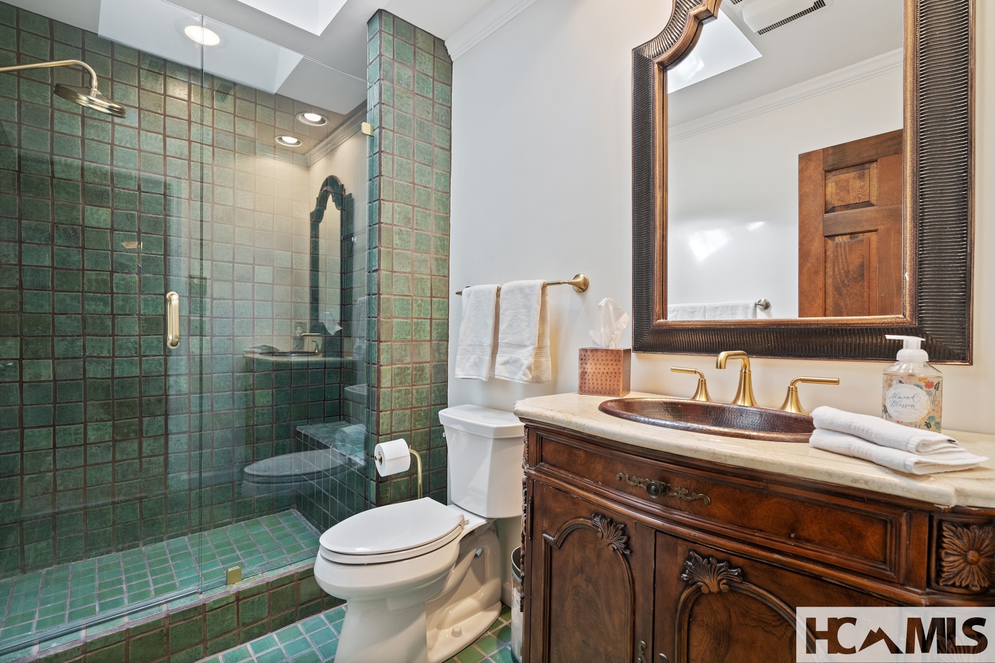 711 Flat Mountain Road