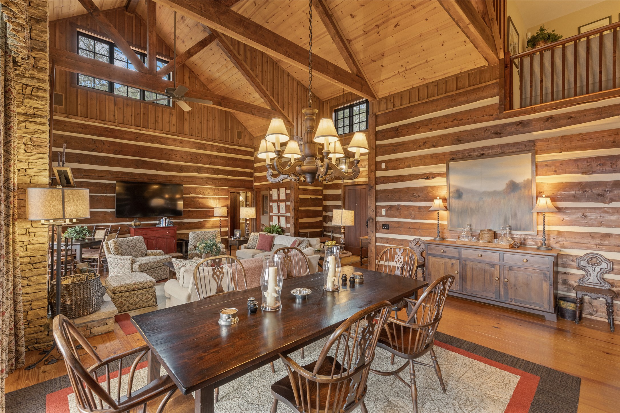 1213 Lost Valley Road