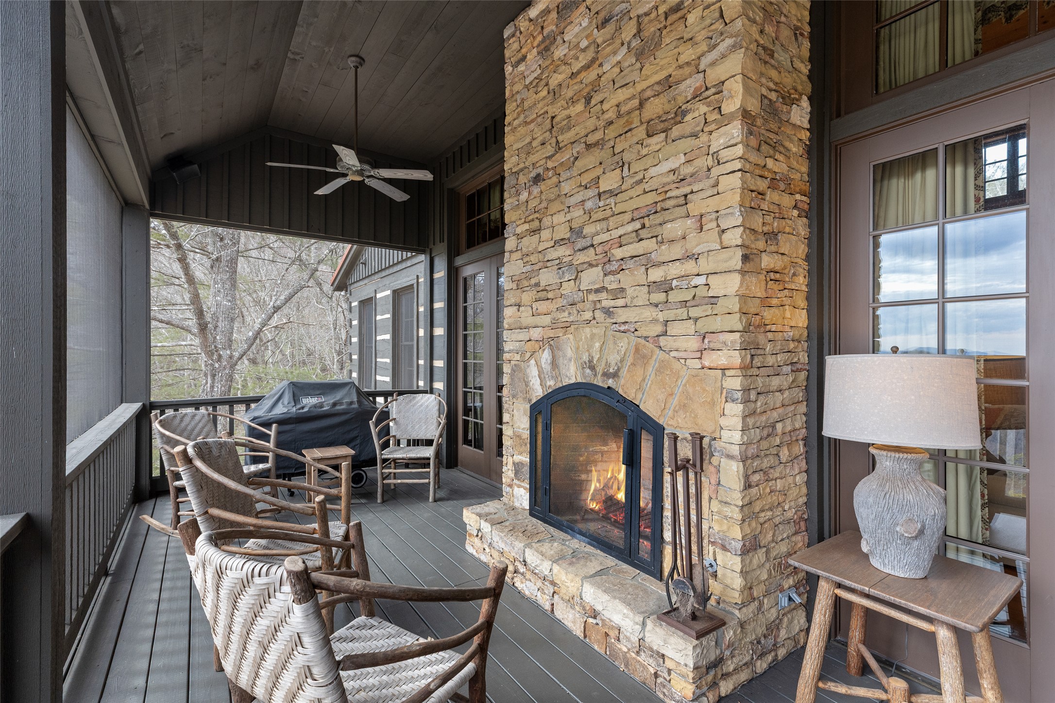 1213 Lost Valley Road