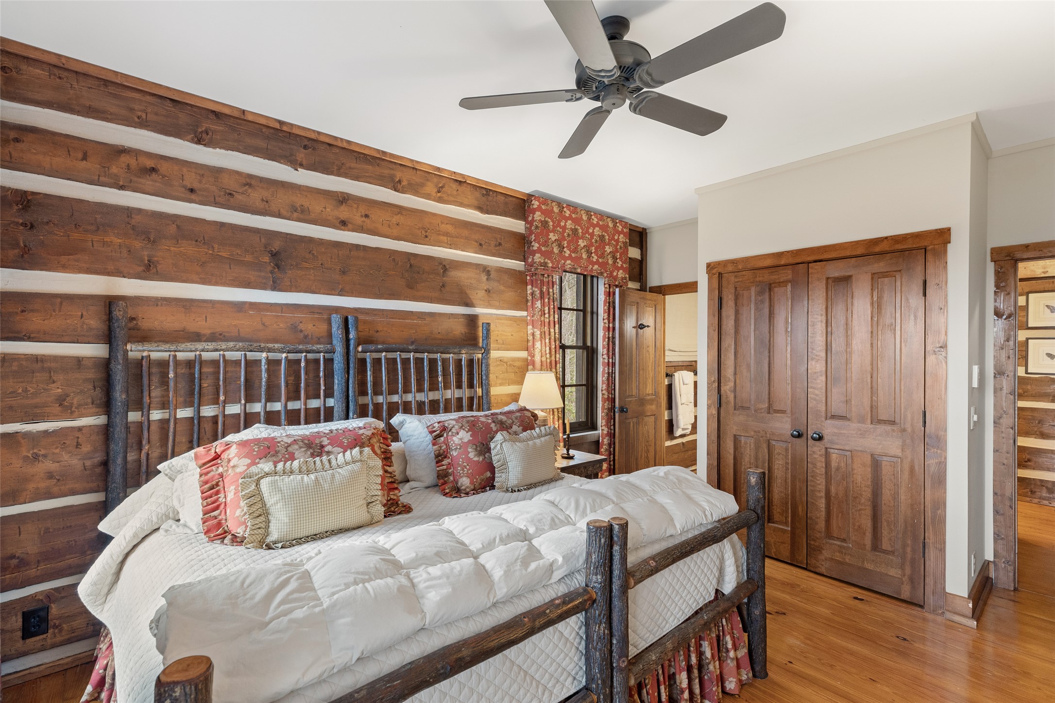 1213 Lost Valley Road