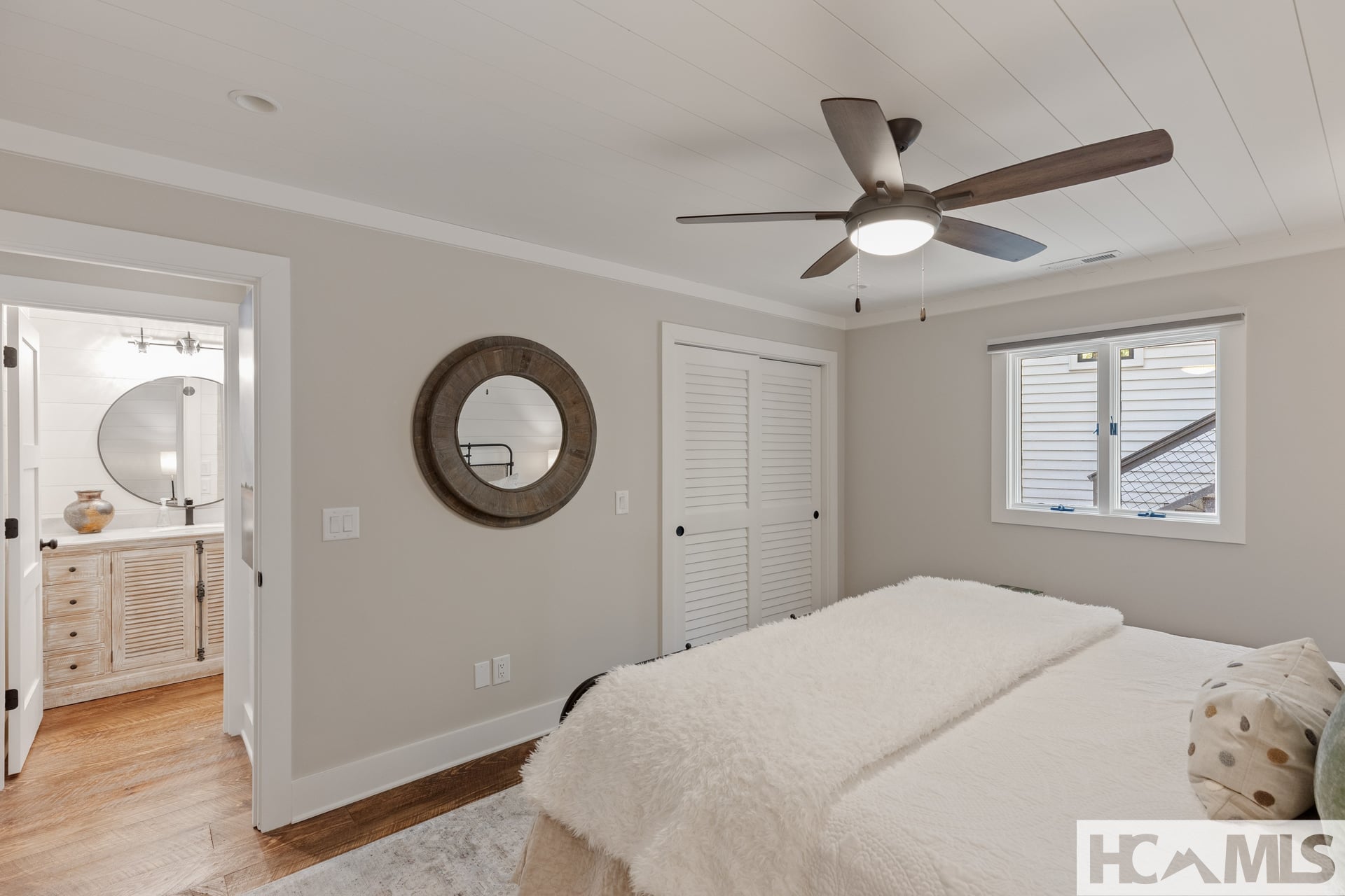 462 Mirror Lake Road